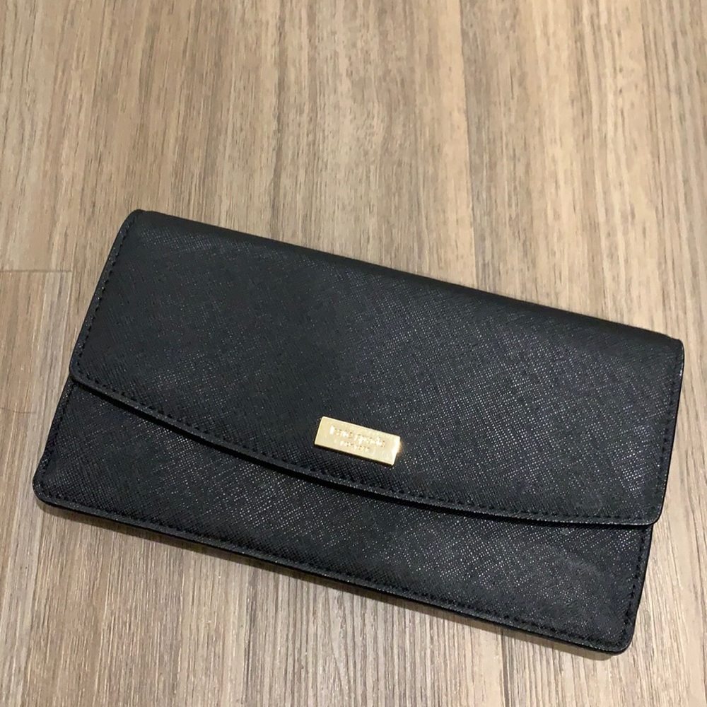 KATE SPADE Black Wallet